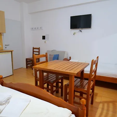 Alex & Sofi Apartment