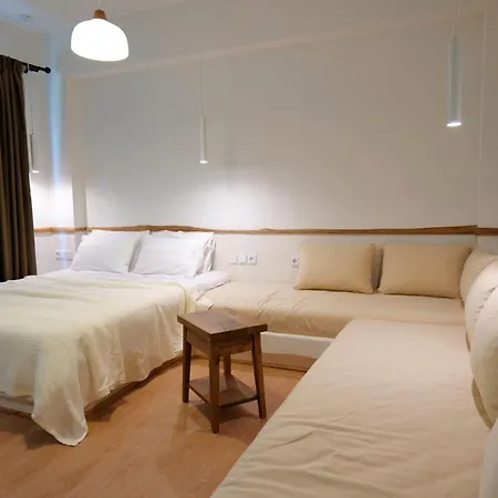 Apartment Alex & Sofi Himare