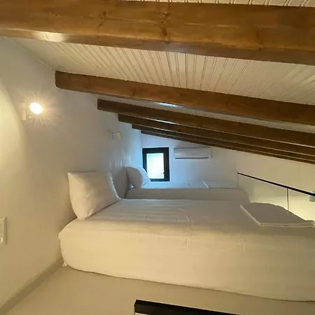 Alex & Sofi Apartamento Himare